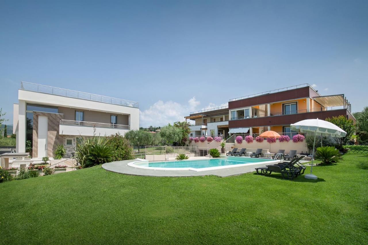 Villa Aurora-Holiday Home Apt 1 巴多利诺 外观 照片