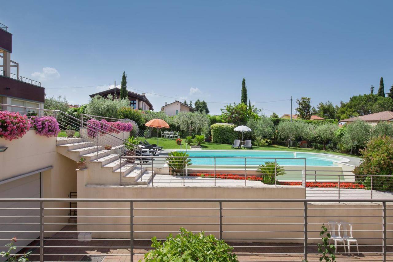 Villa Aurora-Holiday Home Apt 1 巴多利诺 外观 照片