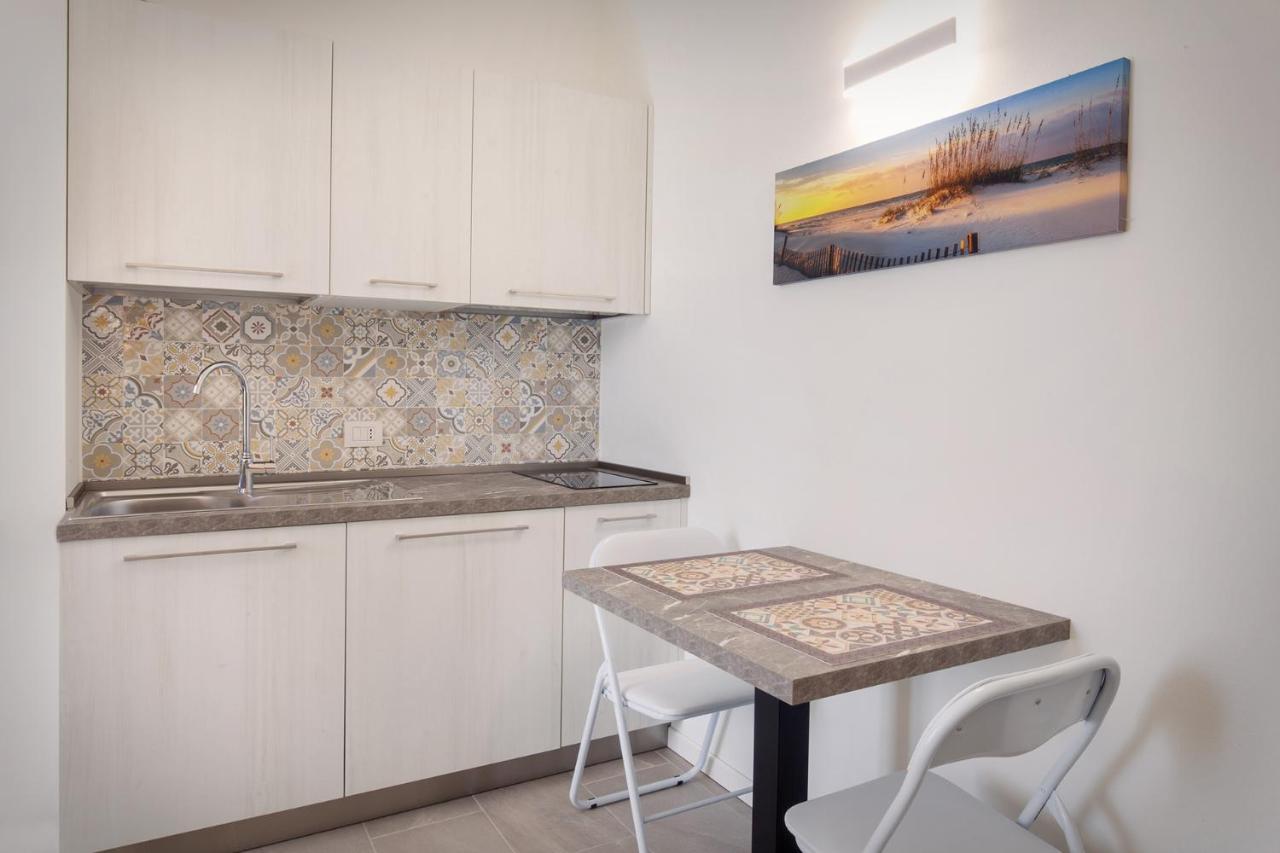 Villa Aurora-Holiday Home Apt 1 巴多利诺 外观 照片